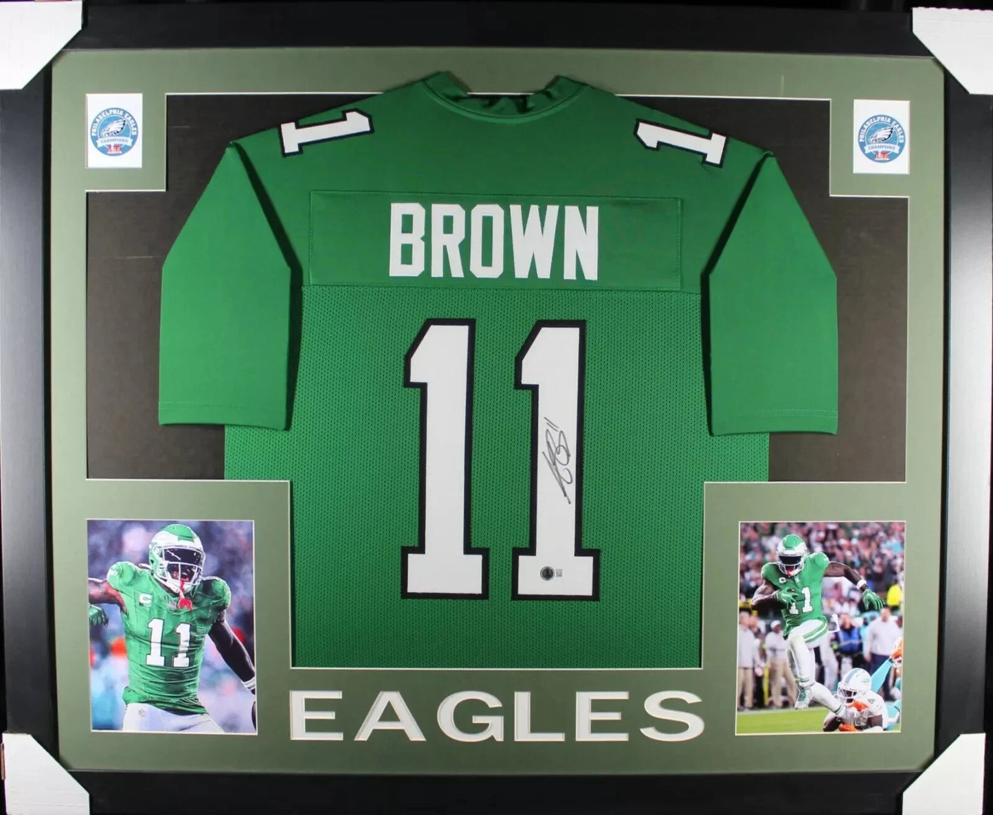 AJ BROWN Signed/Autographed Custom Jersey in 35x43 Frame - Beckett