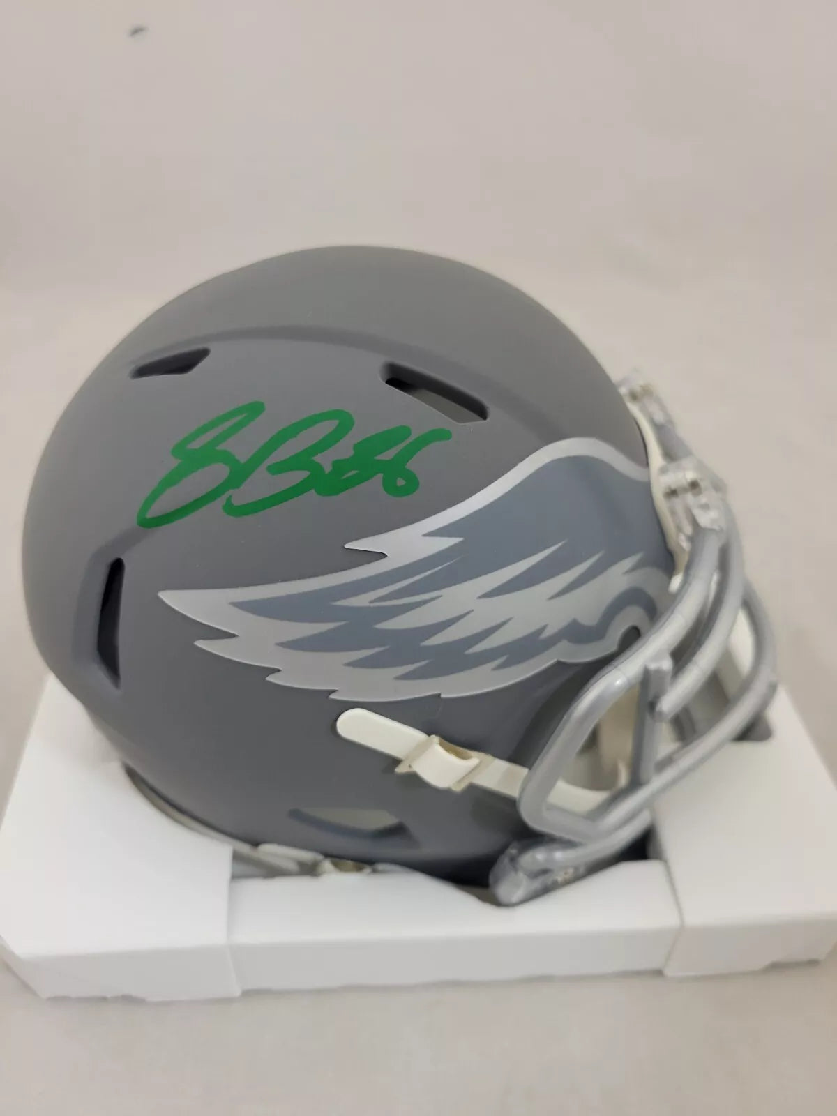 SAQUON BARKLEY SIGNED PHILADELPHIA EAGLES SLATE SPEED MINI HELMET BECKETT QR